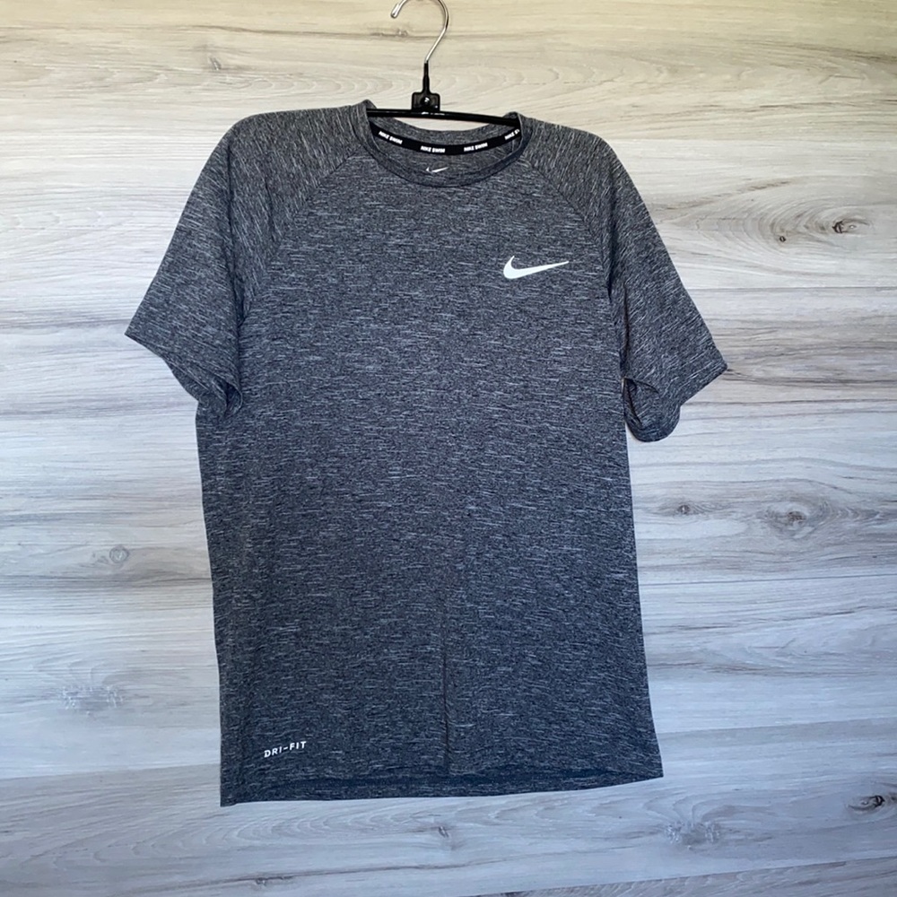 EUC- Men’s Nike Dri Fit SS Swim Tee